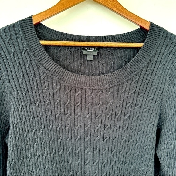 Talbots cable knit sweater with scoop neckline and long sleeves, ๐ฏ Pima cotton - Picture 4 of 8
